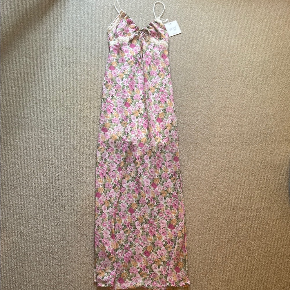 Jifan Floral Maxi Dress